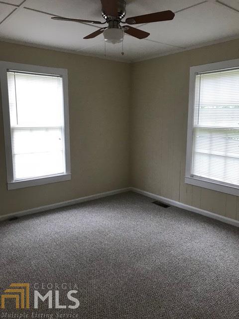56 E Wright St, Winder, GA 30680 photo 7