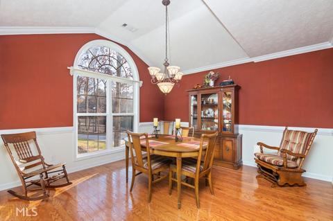 202 Edgefield Ct, Lagrange, GA 30240 photo 9