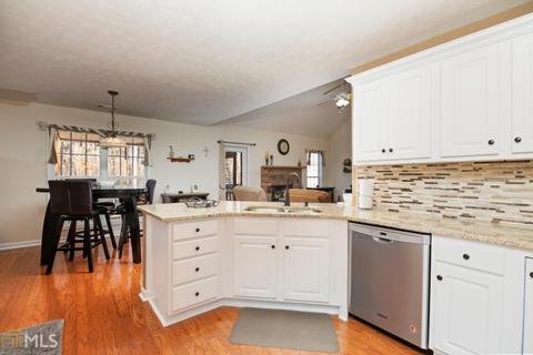 202 Edgefield Ct, Lagrange, GA 30240 photo 6