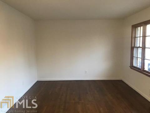 6405 Katie Ln, Morrow, GA 30260 photo 2