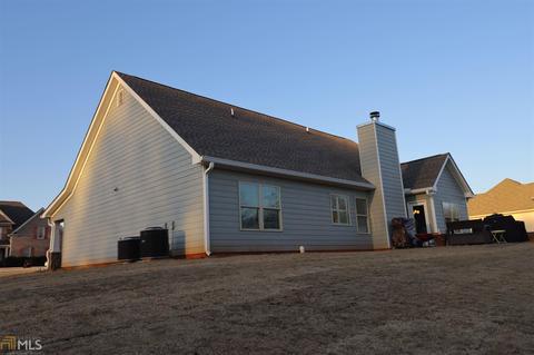 30 Blue Springs Ln, Commerce, GA 30529 photo 3