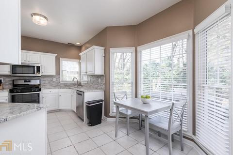 3730 Summer Rose Dr, Chamblee, GA 30341 photo 9