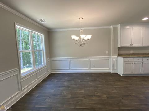 352 Lokeys Ln, Bethlehem, GA 30620 photo 6
