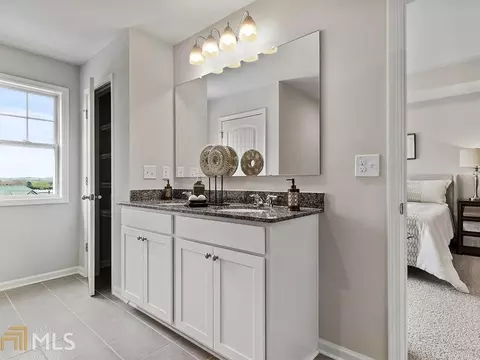 809 Bentley Dr, Fairburn, GA 30213 photo 13