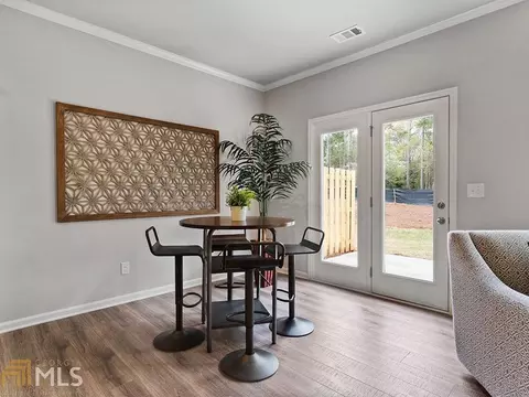 809 Bentley Dr, Fairburn, GA 30213 photo 5