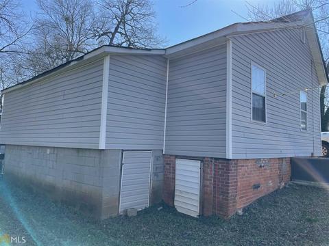 68 Chestnut St, Commerce, GA 30529 photo 5
