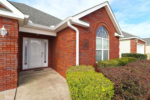 305 Lancaster Ln, Centerville, GA 31028 photo 2