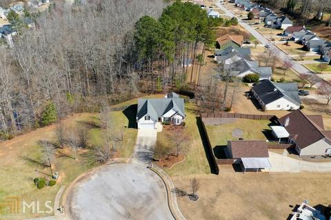 1102 Marsh Ct, Hampton, GA 30228 photo 3