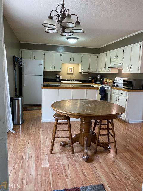 108 Cochran Dr, Lagrange, GA 30240 photo 3