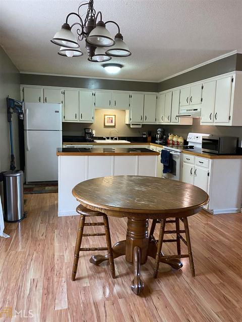108 Cochran Dr, Lagrange, GA 30240 photo 4