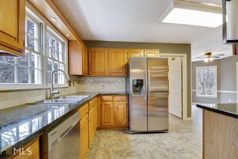 608 Farmbrook Trl, Kennesaw, GA 30144 photo 6