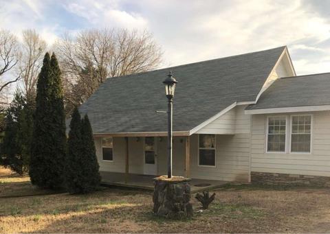 121 Poole Cir, Carnesville, GA 30521 photo 2