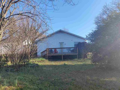 121 Poole Cir, Carnesville, GA 30521 photo 4
