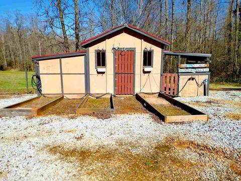 160 Hope Dr, Comer, GA 30629 photo 2