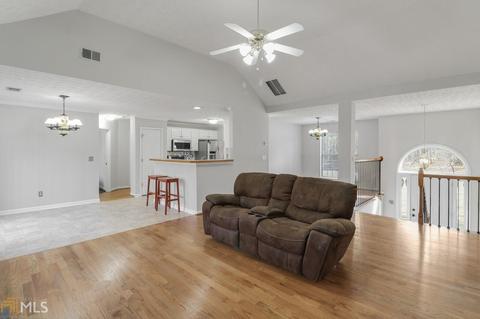 425 Misty Brook Ct, Hampton, GA 30228 photo 6