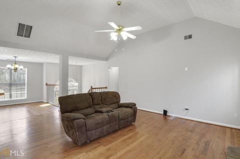425 Misty Brook Ct, Hampton, GA 30228 photo 5