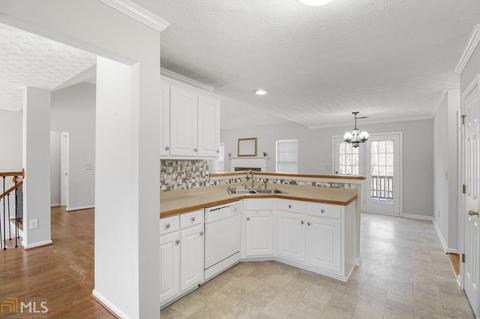 425 Misty Brook Ct, Hampton, GA 30228 photo 13