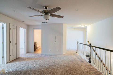 3888 Augustine, Rex, GA 30273 photo 20