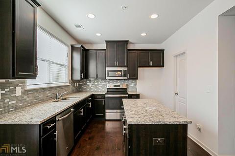 3888 Augustine, Rex, GA 30273 photo 2