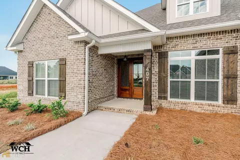 407 Stonegate Trl, Perry, GA 31069 photo 2
