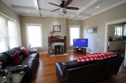 134 W Main St, Rutledge, GA 30663 photo 5