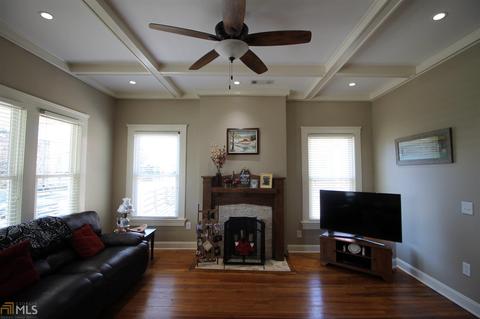134 W Main St, Rutledge, GA 30663 photo 6