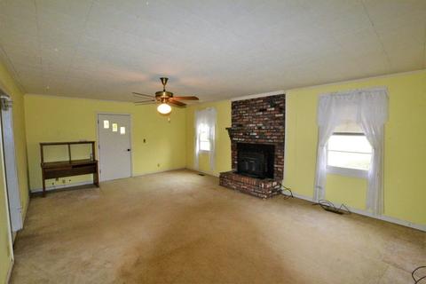 1026 Smokey Rd, Lagrange, GA 30241 photo 4