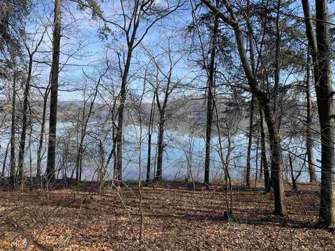 133 Cleveland Dr, Toccoa, GA 30577 photo 2