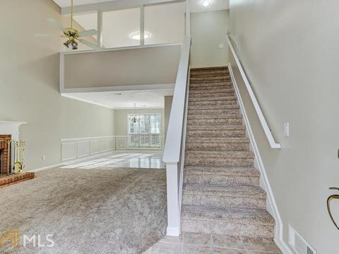 3184 Roundfield Cir, Duluth, GA 30096 photo 6