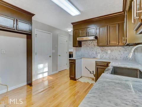 3184 Roundfield Cir, Duluth, GA 30096 photo 21