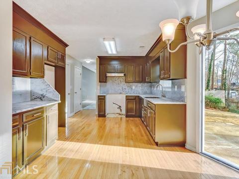 3184 Roundfield Cir, Duluth, GA 30096 photo 23