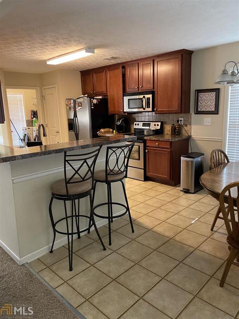145 Saddle Ln, Covington, GA 30016 photo 4