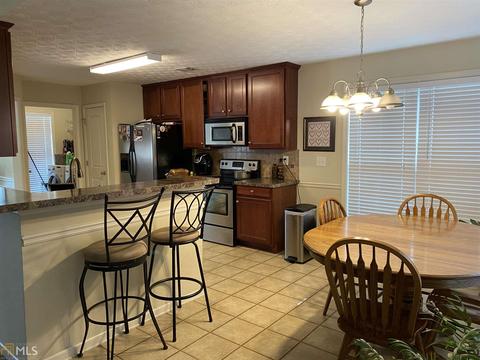 145 Saddle Ln, Covington, GA 30016 photo 5