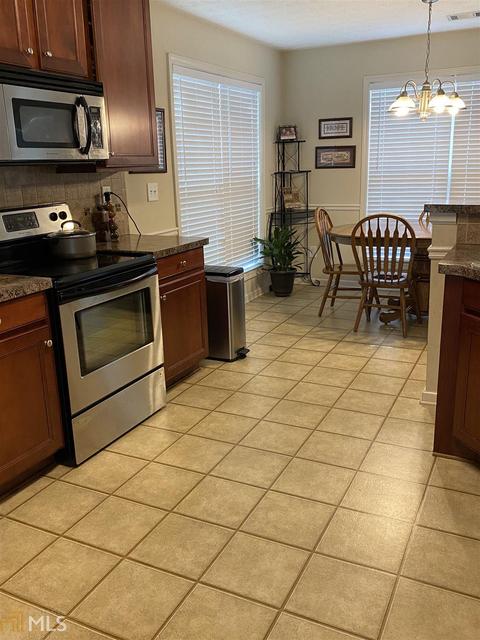 145 Saddle Ln, Covington, GA 30016 photo 8