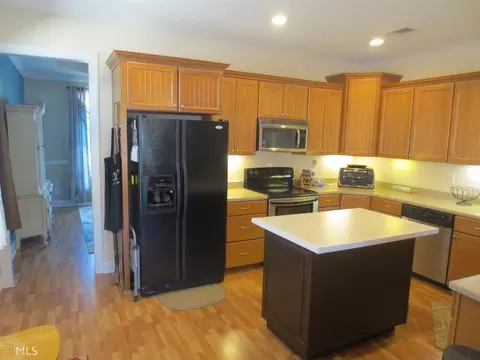 511 Eagle Springs Dr, Centerville, GA 31028 photo 3