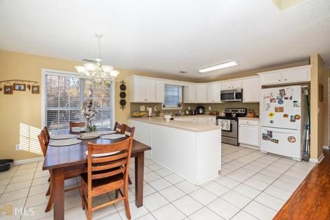 101 Waters Edge Dr, Lagrange, GA 30240 photo 4