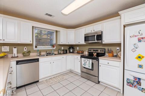 101 Waters Edge Dr, Lagrange, GA 30240 photo 5