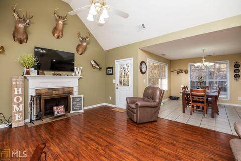 101 Waters Edge Dr, Lagrange, GA 30240 photo 2