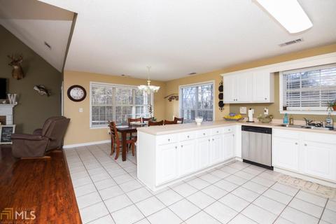 101 Waters Edge Dr, Lagrange, GA 30240 photo 7