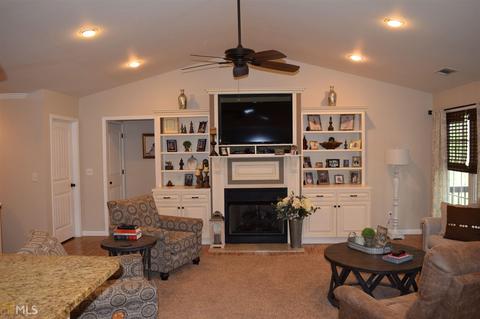 95 Sanders Rd, Lagrange, GA 30240 photo 2