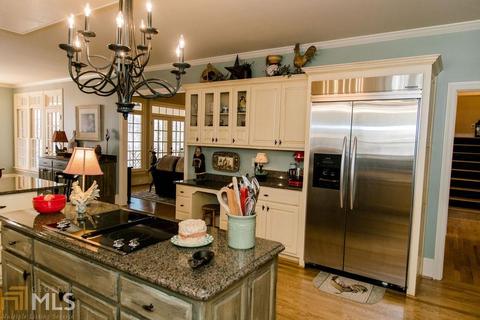 126 Windridge Dr, Lagrange, GA 30240 photo 9