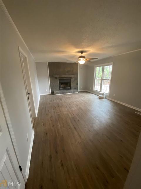 3228 Roanoke Rd, Lagrange, GA 30240 photo 9