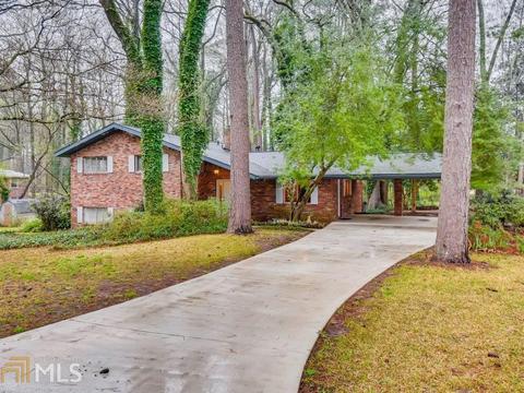 1478 Hammack Dr, Morrow, GA 30260 photo 2