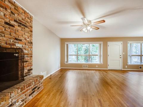 1478 Hammack Dr, Morrow, GA 30260 photo 5