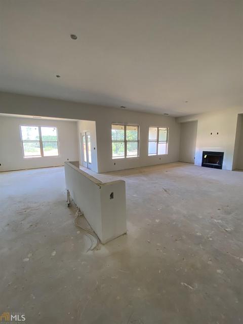 21 Avery Ct, Winder, GA 30680 photo 7