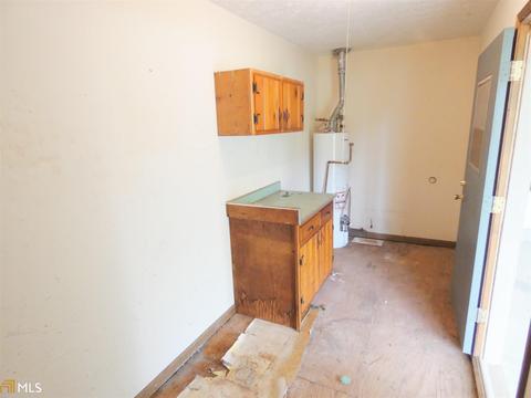 214 Orchard Rd, Rex, GA 30273 photo 12