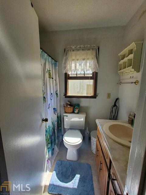 214 Orchard Rd, Rex, GA 30273 photo 9
