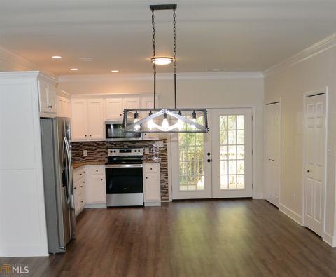 273 Barefoot Rd, Lula, GA 30554 photo 3