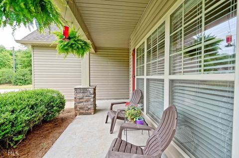 111 Cedar Ridge Dr, Lagrange, GA 30241 photo 3
