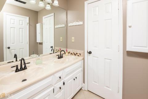 207 Sturbridge Dr, Lagrange, GA 30240 photo 17